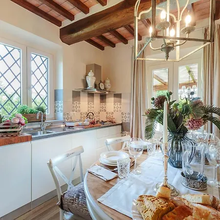 Pemola A Luxury With Garden And Bikes In Lucca Town *