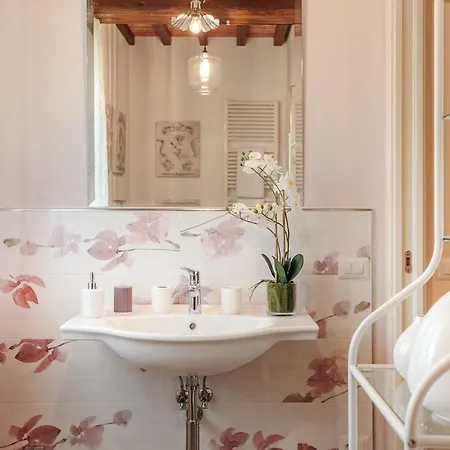 Pemola A Luxury With Garden And Bikes In Lucca Town *